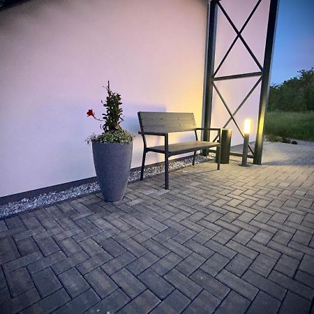 Gaestehaus Veenstra Kelberg Exteriör bild